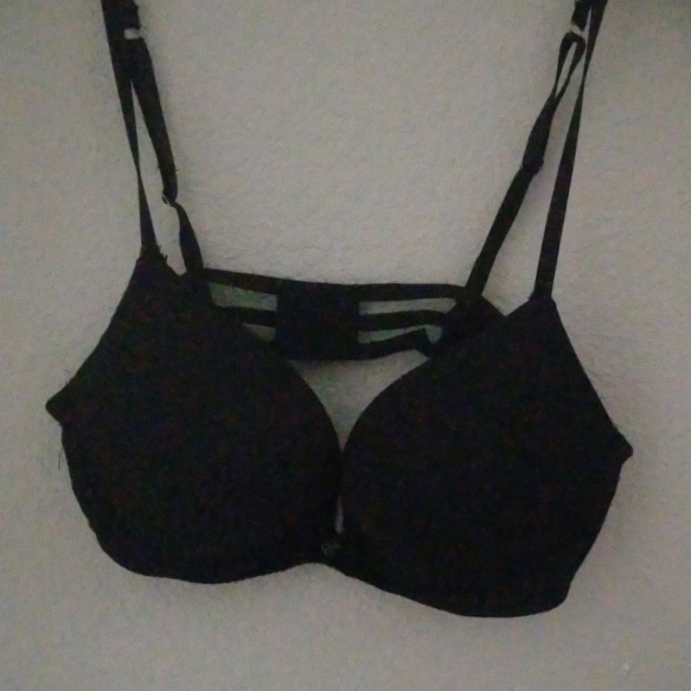Bra - Picture 2 of 2